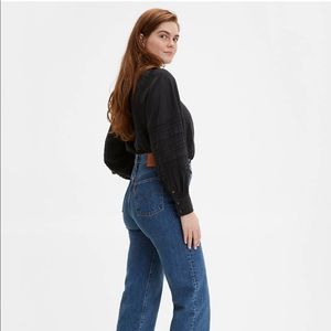 COPY - NWT Levi’s Ribcage Straight Ankle Jeans